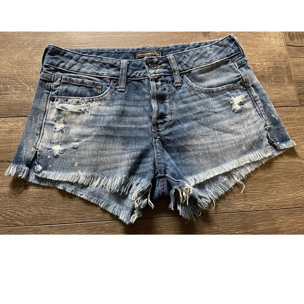 Abercrombie & Fitch Denim Midrise Distressed‎ Cut Off Button Fly Shorts Size 26